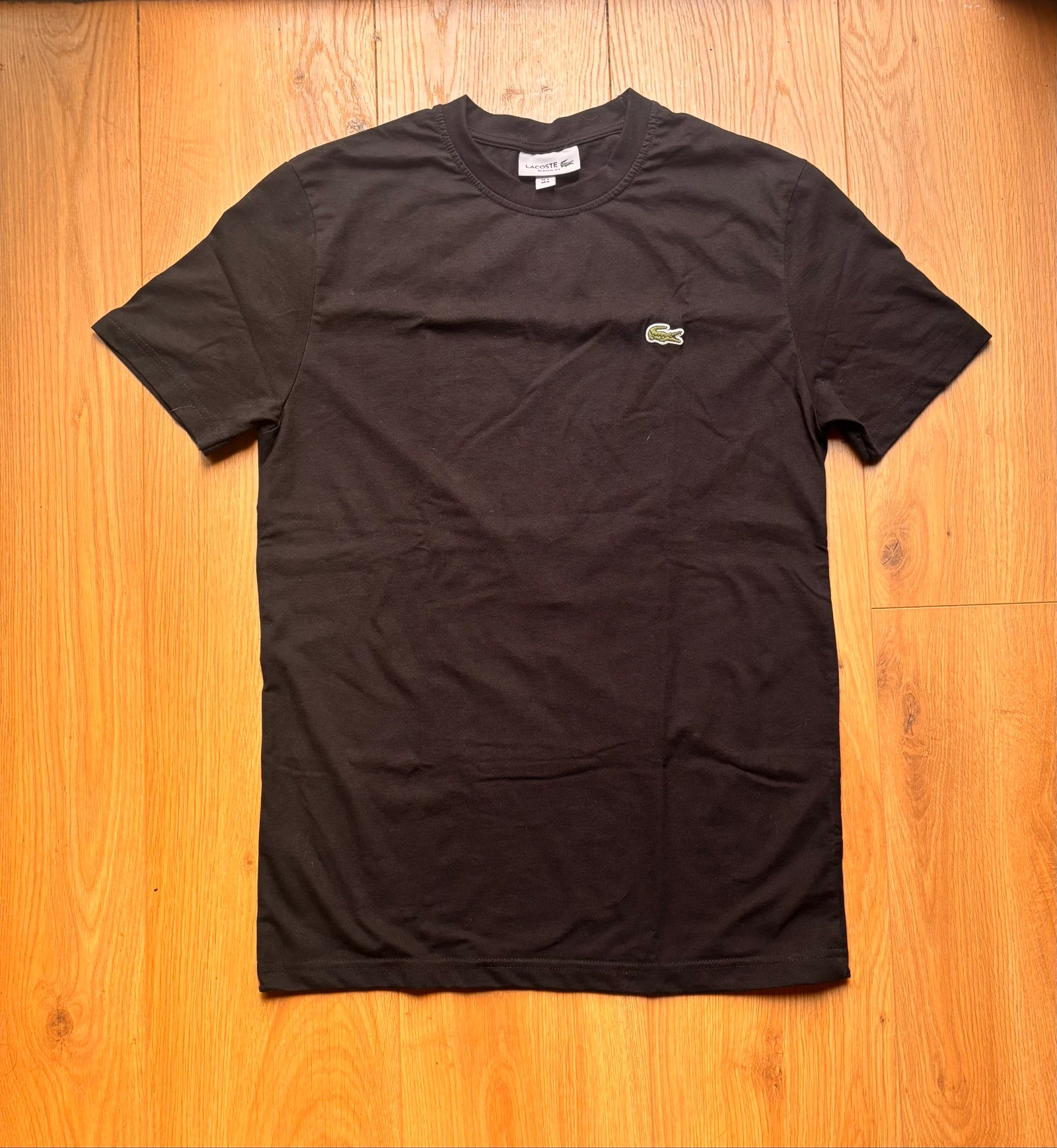 Lacoste T-Shirt Preta | Tamanho M | Excelente Estado